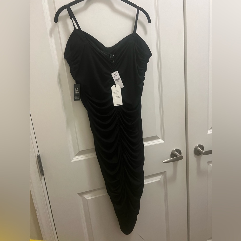 EXPRESS BODY CONTOUR RUCHED DRESS NWT XL
